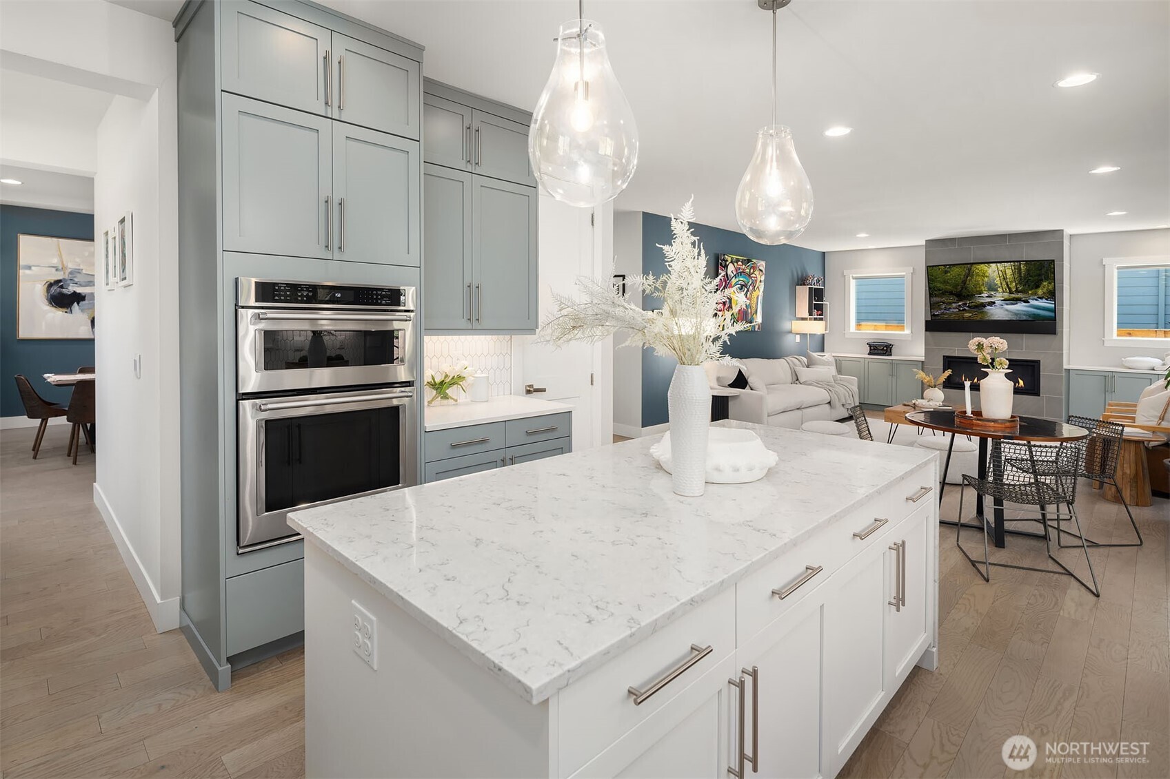 7226 NE 129th Street , Kirkland, WA 98034