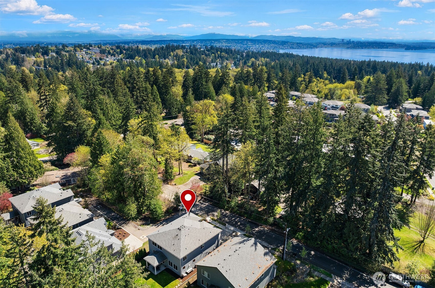 7226 NE 129th Street , Kirkland, WA 98034