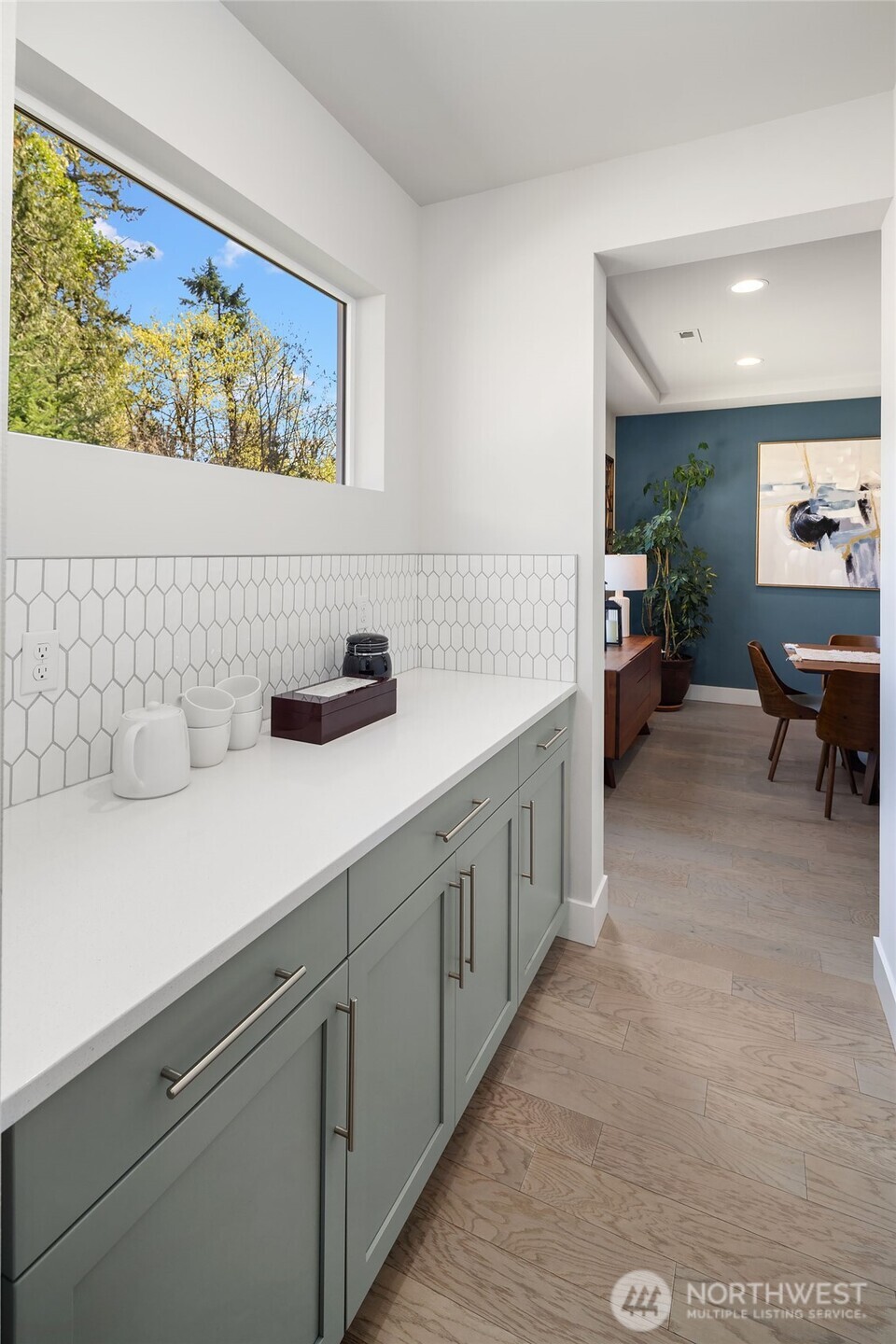 7226 NE 129th Street , Kirkland, WA 98034