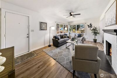 2609 NE 145th Street , Seattle, WA 98155 - Photo 2