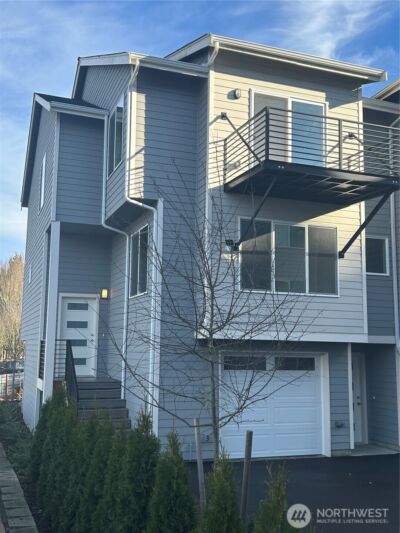 13243 Ambaum Boulevard SW #C, Burien, WA 98146-3158