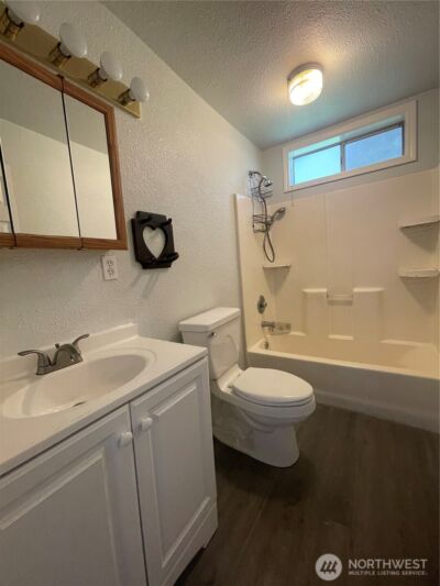 19029 Renton-Maple Valley Road SE, Maple Valley, WA 98038 - Photo 10