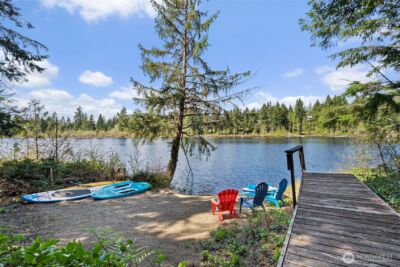 341 W Reeves Hill Drive , Shelton, WA 98584 - Photo 4