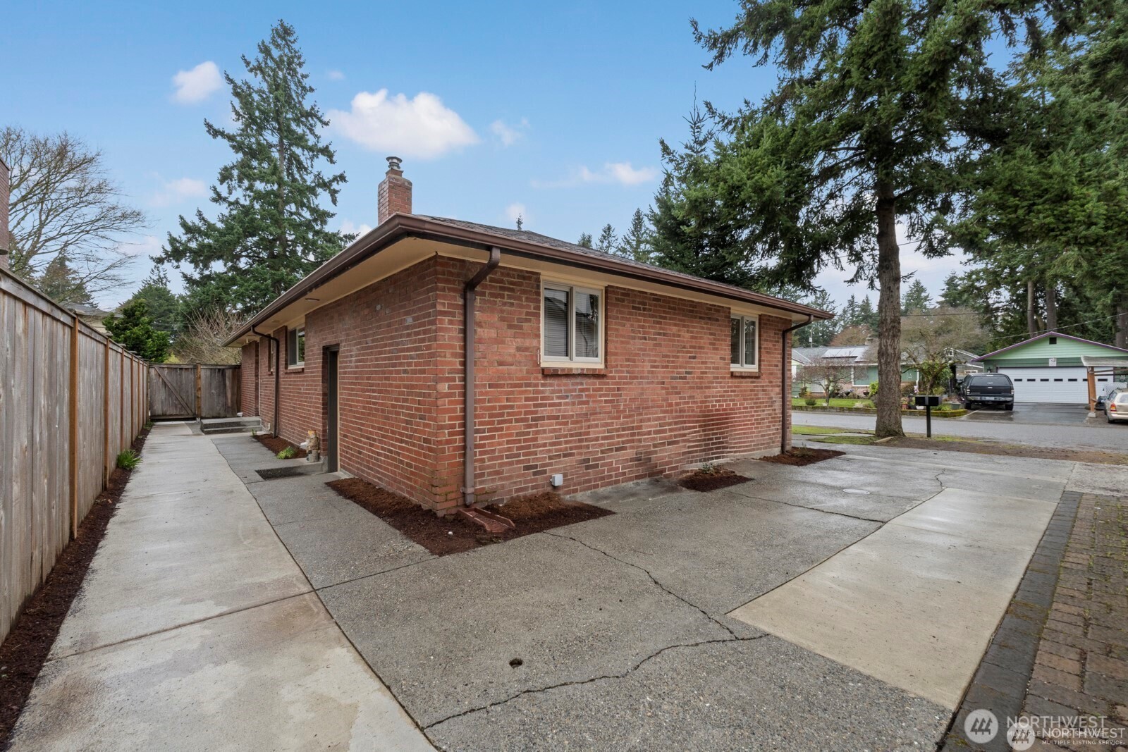 111 NW 140th Street , Seattle, WA 98177