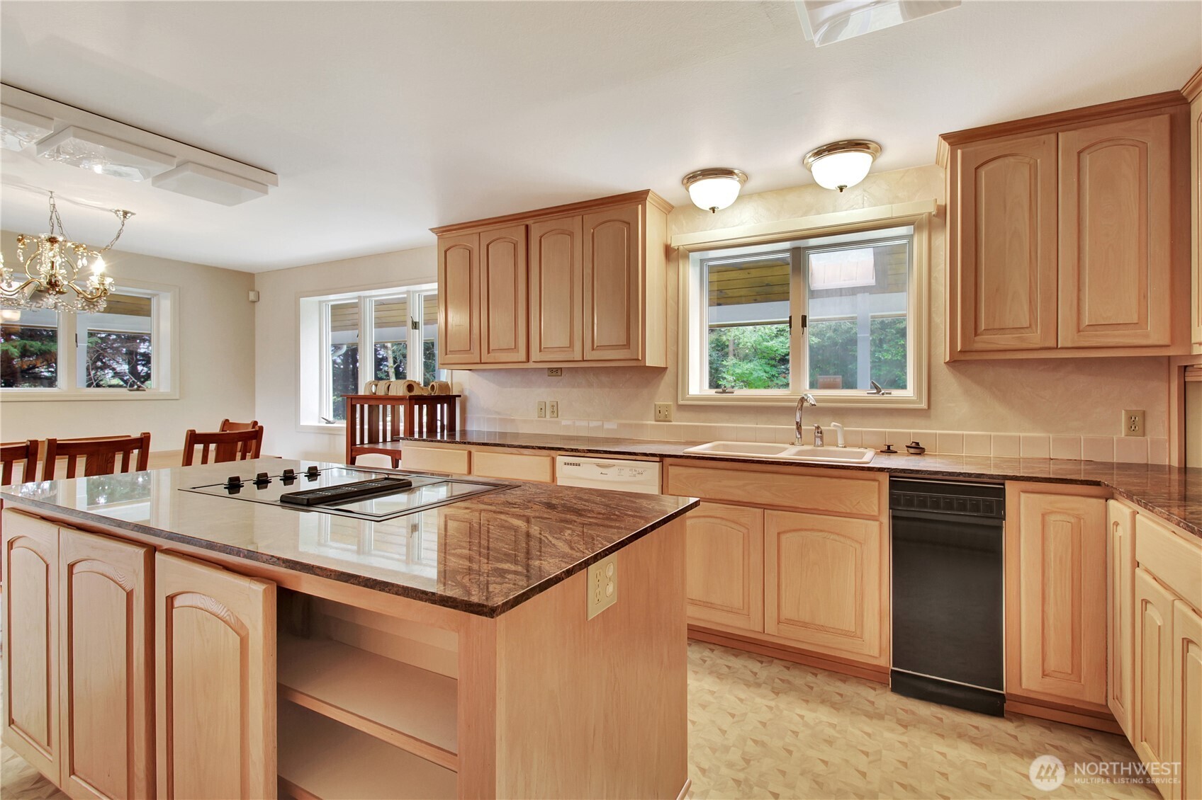963 Utsalady Road , Camano Island, WA 98282-8802