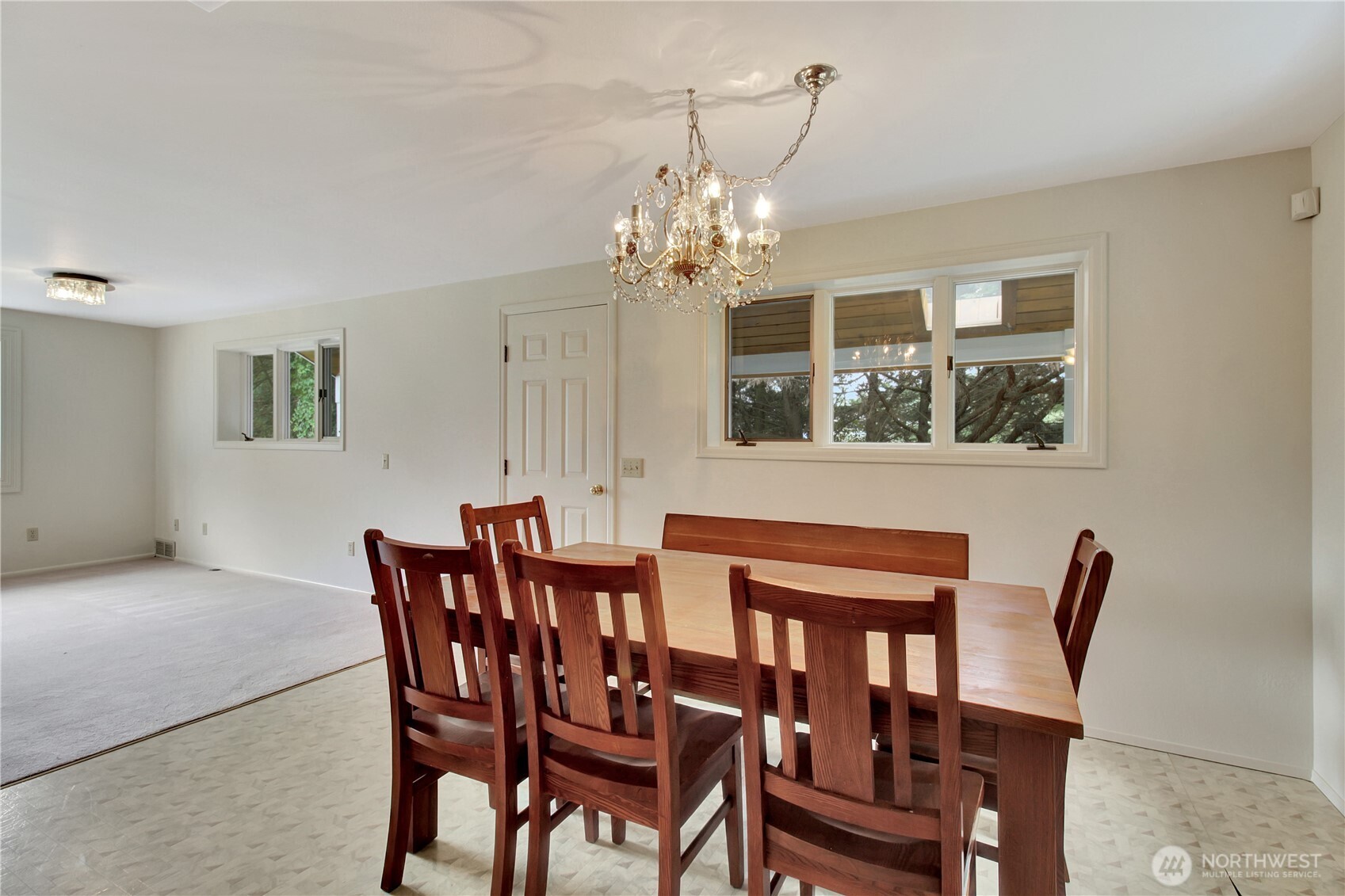 963 Utsalady Road , Camano Island, WA 98282-8802