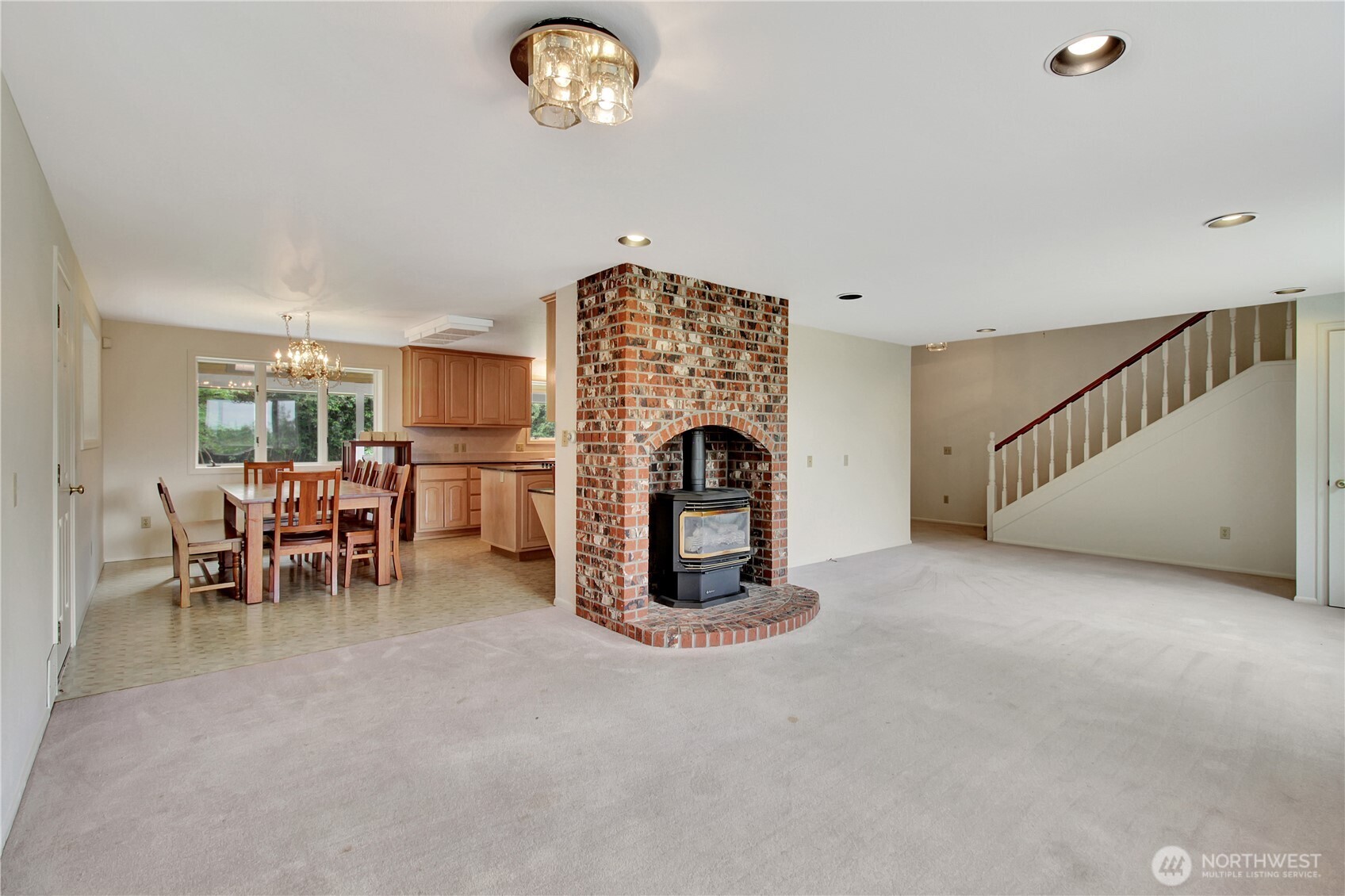 963 Utsalady Road , Camano Island, WA 98282-8802