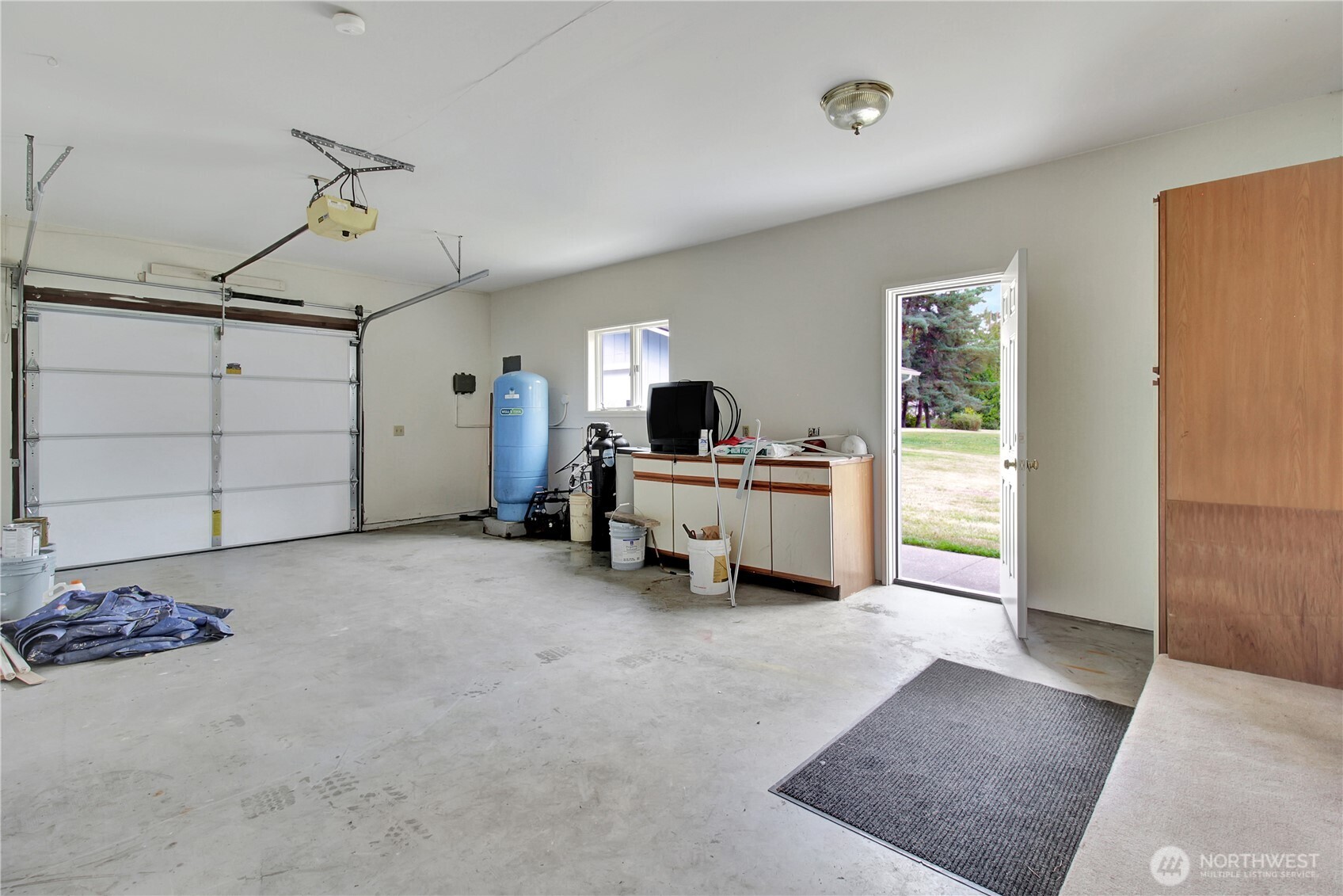 963 Utsalady Road , Camano Island, WA 98282-8802
