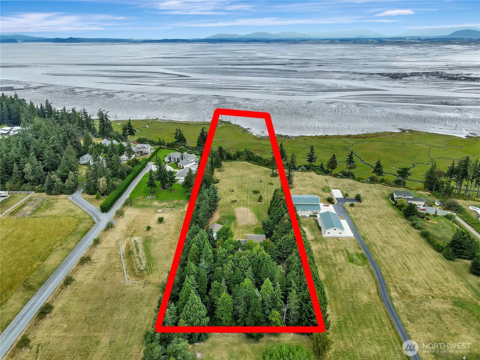 963 Utsalady Road , Camano Island, WA 98282-8802