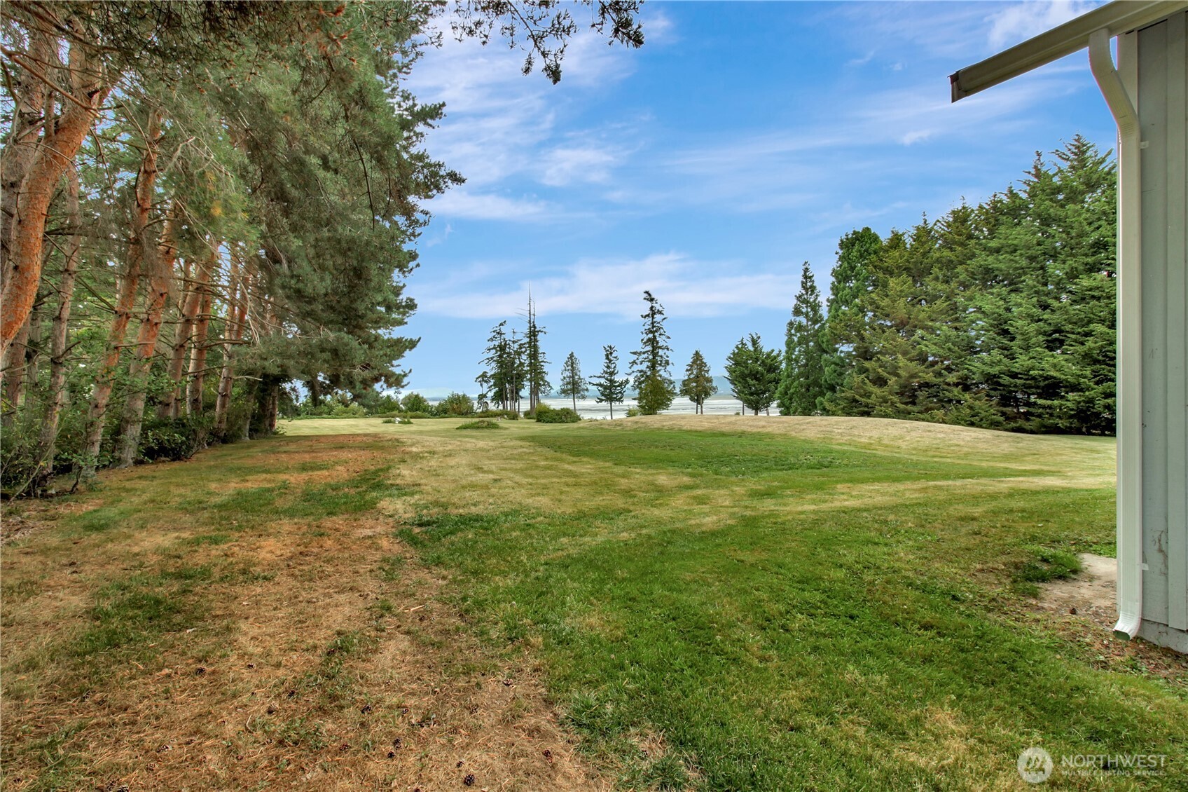 963 Utsalady Road , Camano Island, WA 98282-8802
