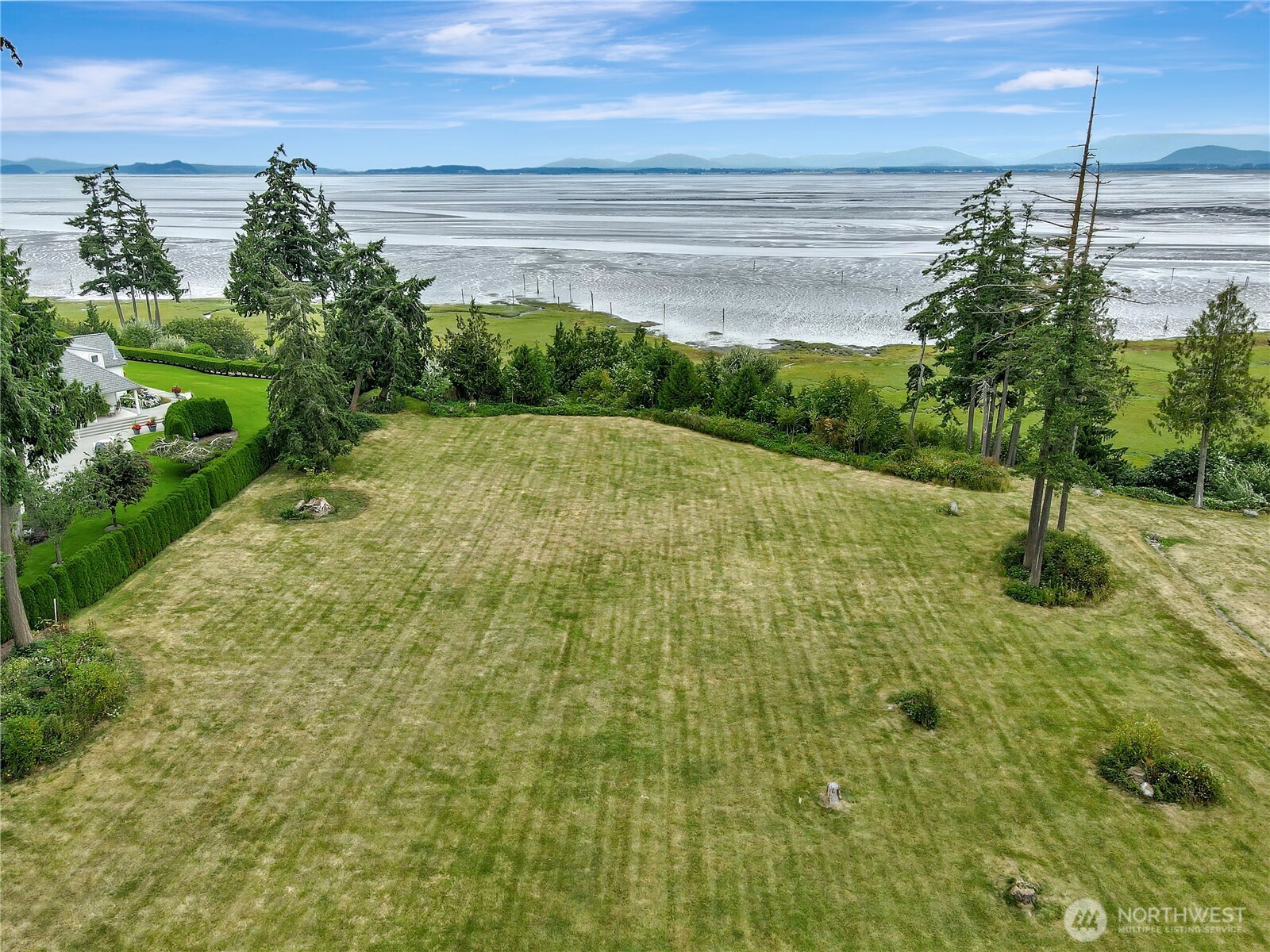 963 Utsalady Road , Camano Island, WA 98282-8802