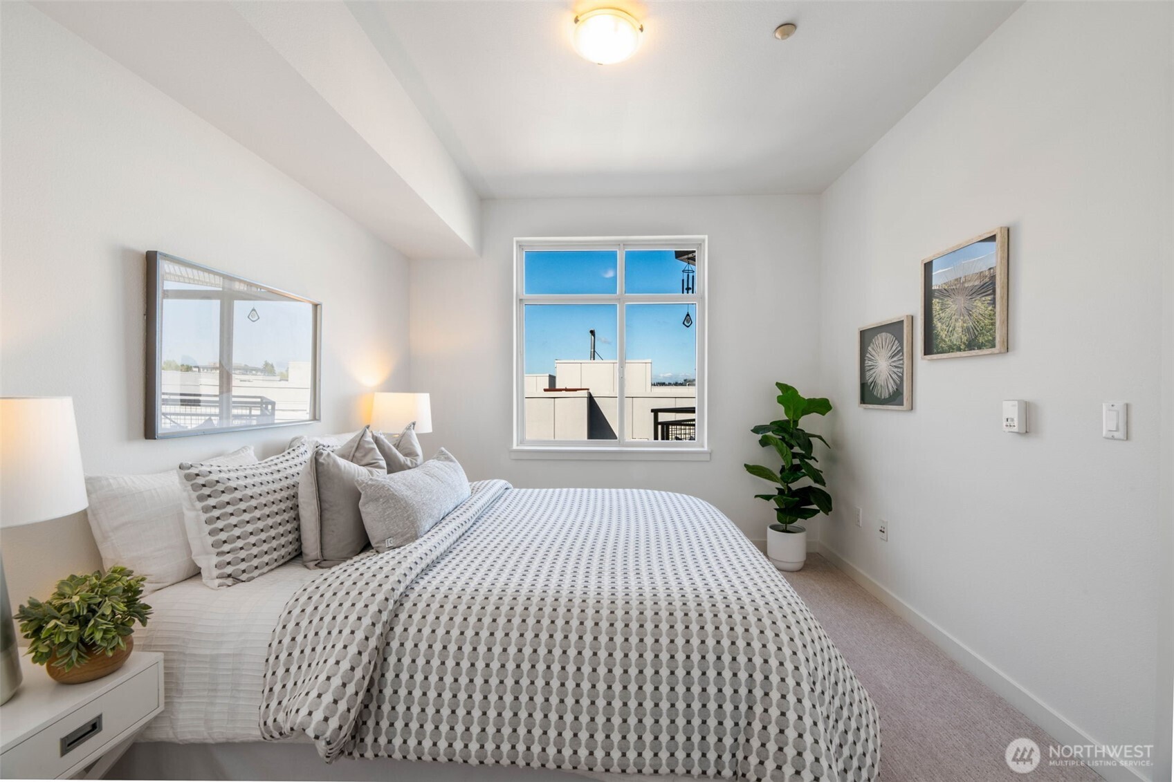 211 Kirkland Avenue #520, Kirkland, WA 98033