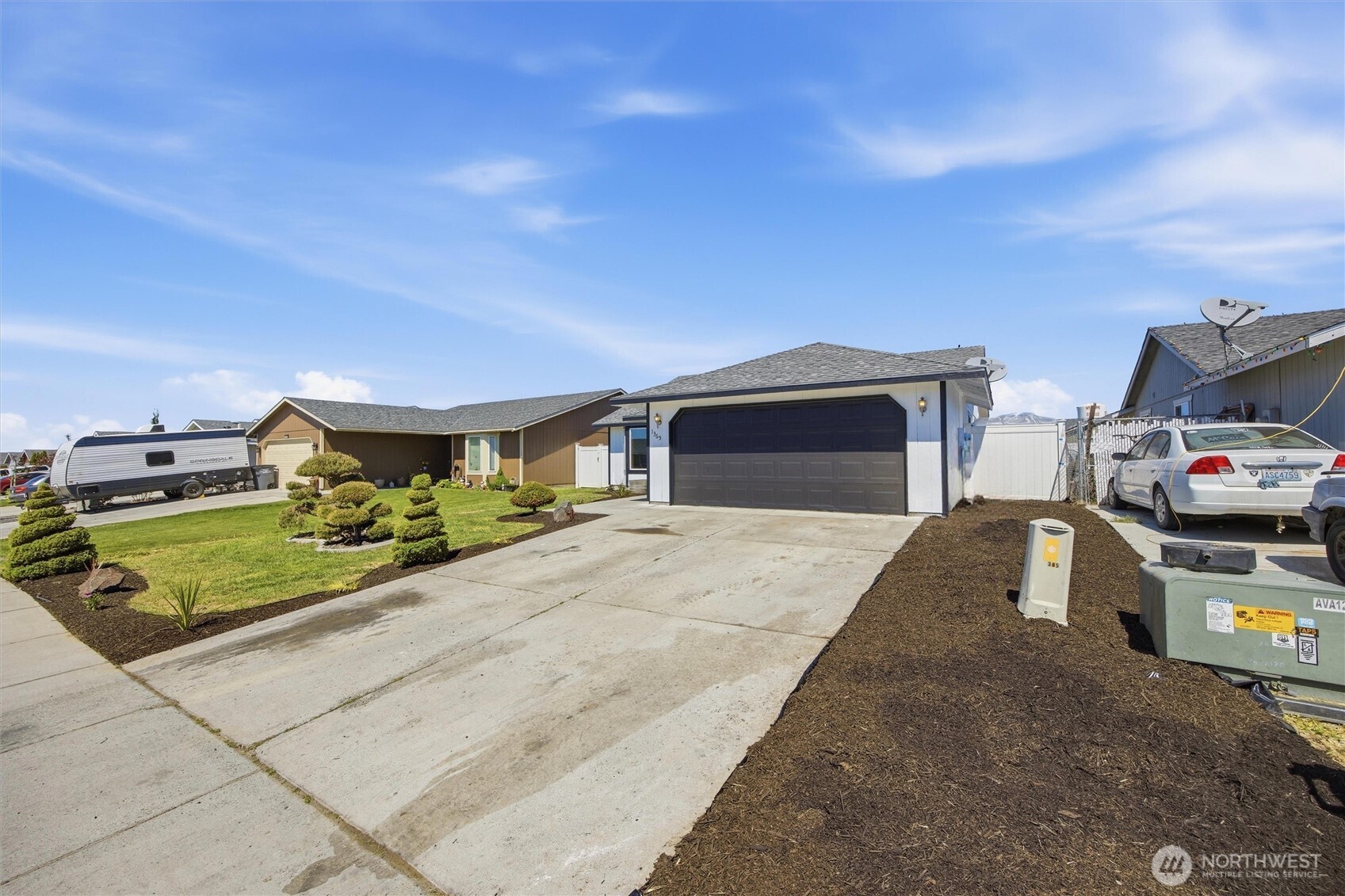1365 E Gemstone Street E, Othello, WA 99344
