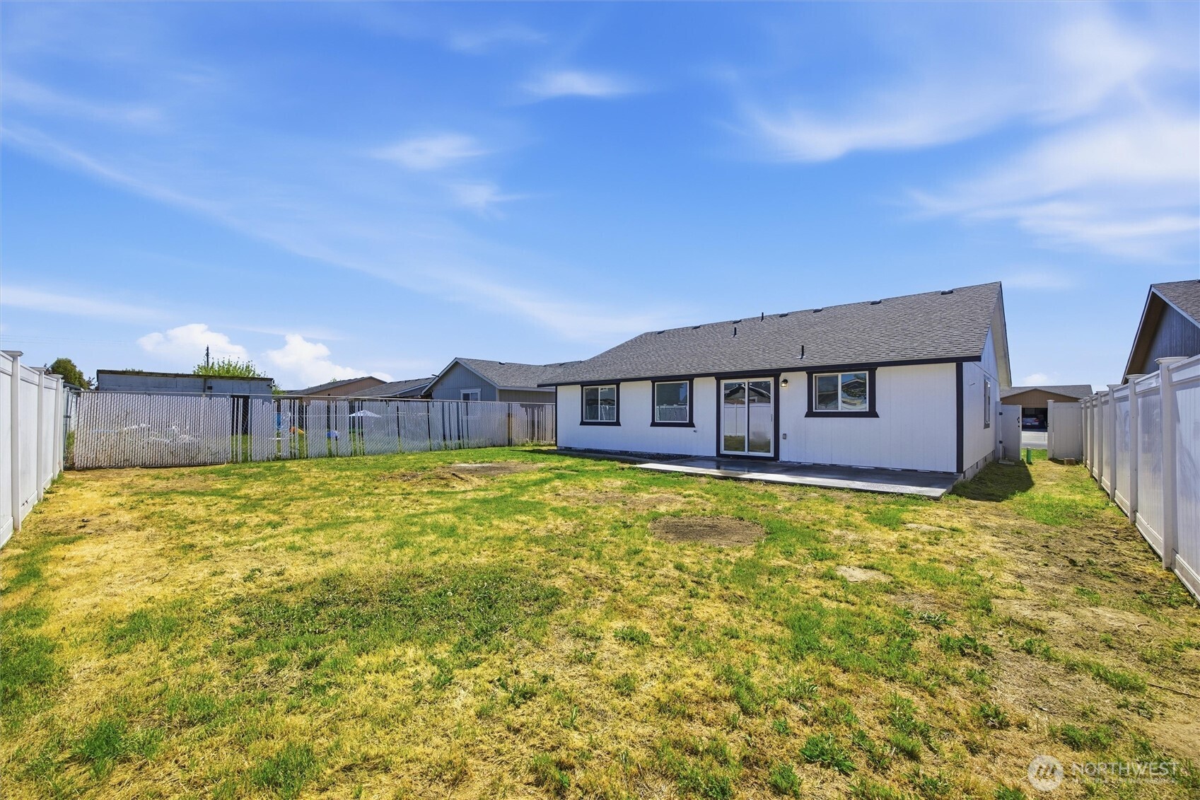 1365 E Gemstone Street E, Othello, WA 99344