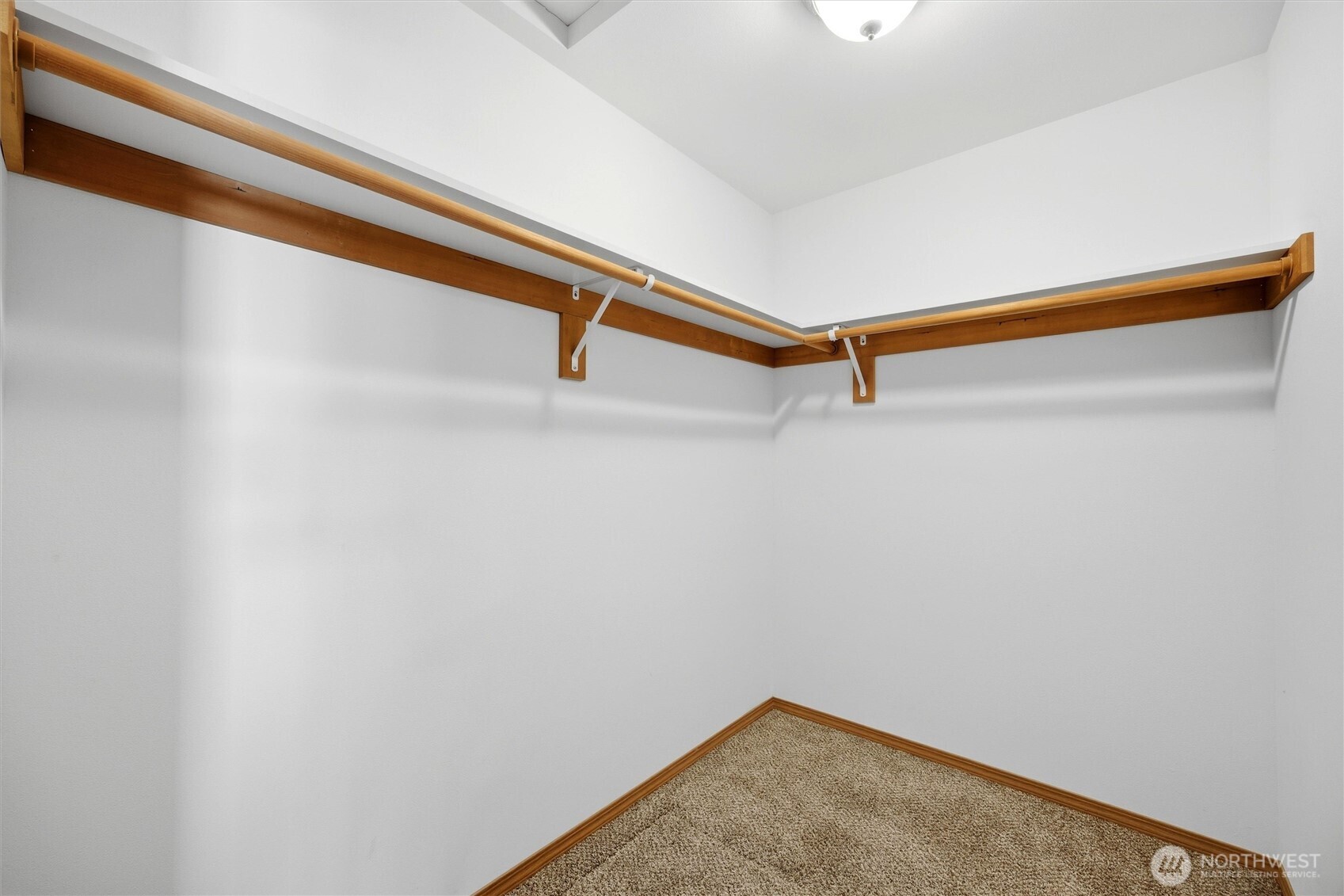 1365 E Gemstone Street E, Othello, WA 99344