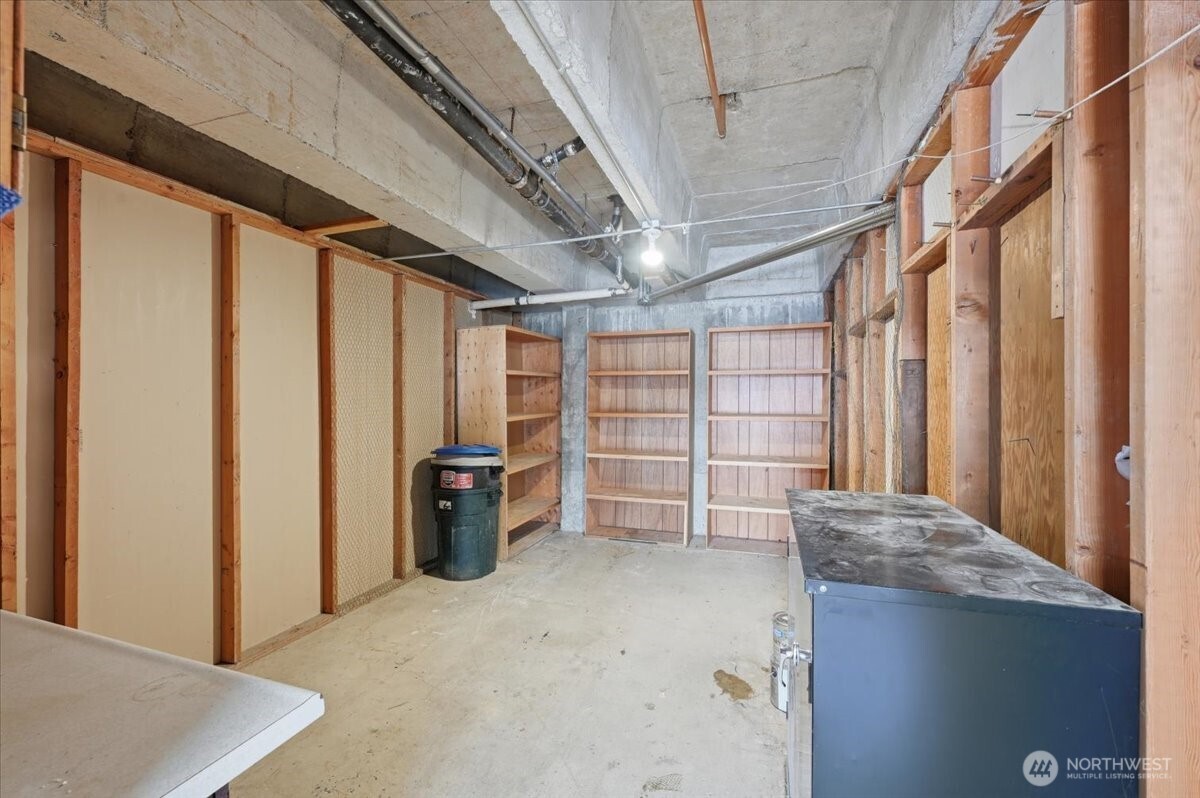 601 S 227th Street #202S, Des Moines, WA 98198