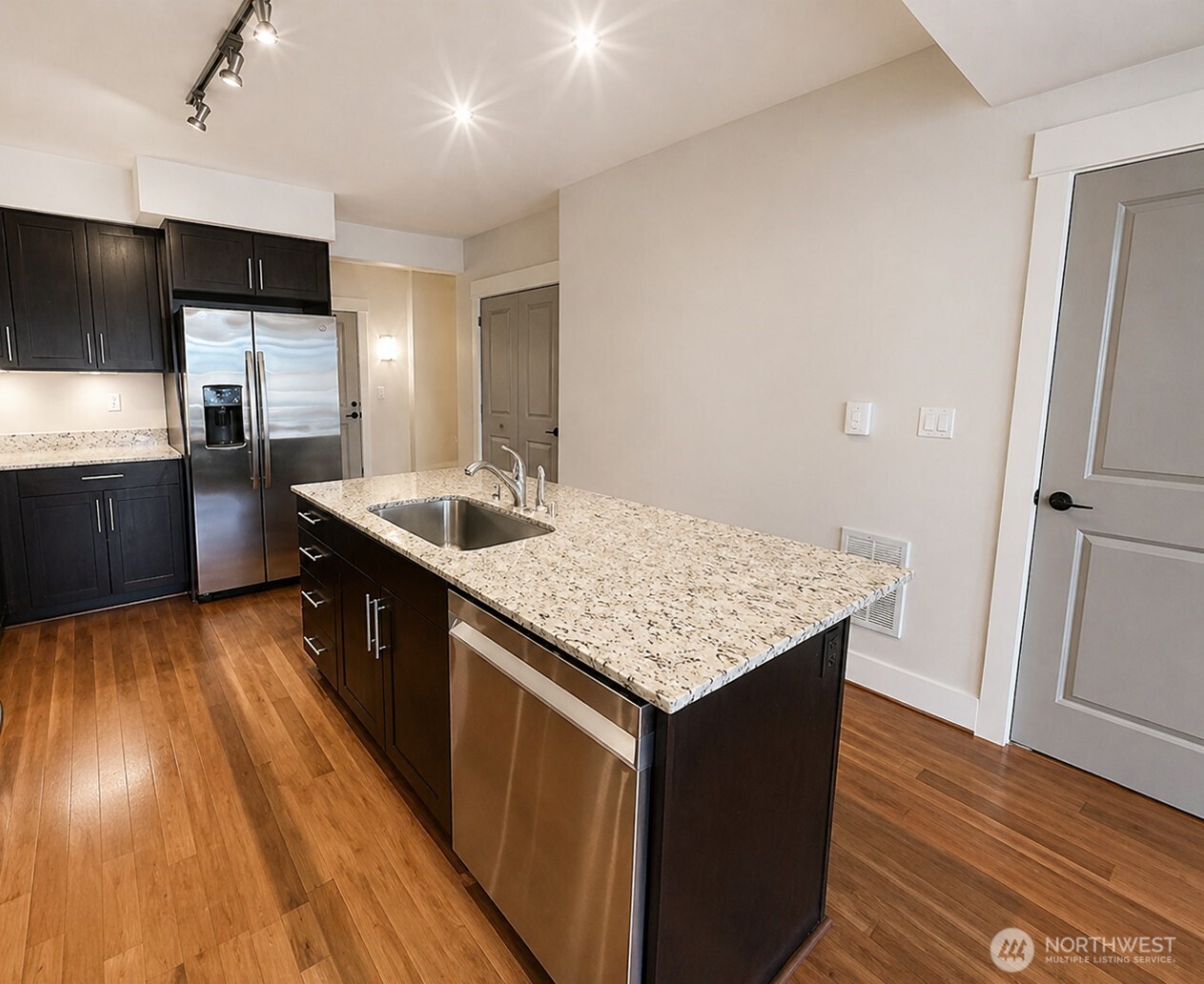 699 John Street #515, Seattle, WA 98109