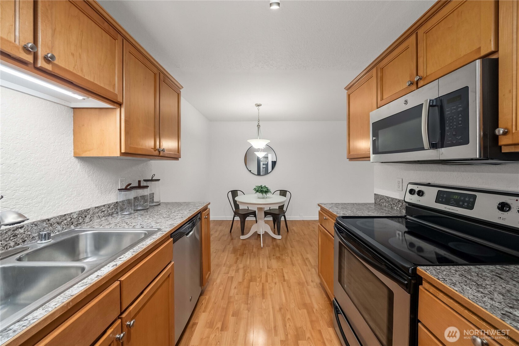 750 N 143rd Street #212, Seattle, WA 98133