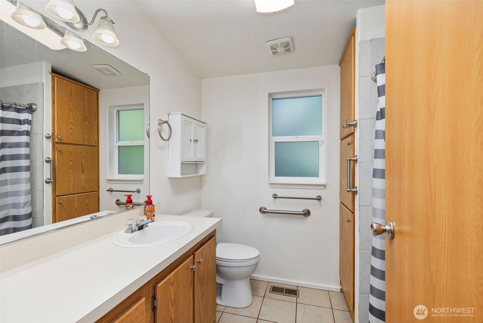 7831 Phillips Road SE, Port Orchard, WA 98367
