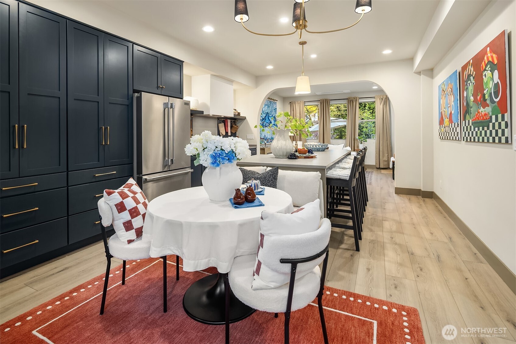 5037 25th Avenue SW, Seattle, WA 98106