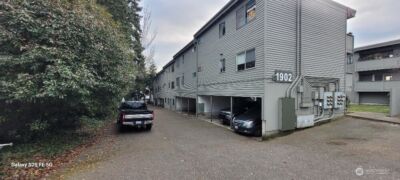 1902 -1904 W Casino Road , Everett, WA 98204 - Photo 2