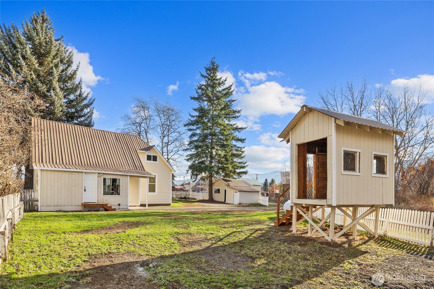 302 Stafford Street , Cle Elum, WA 98922