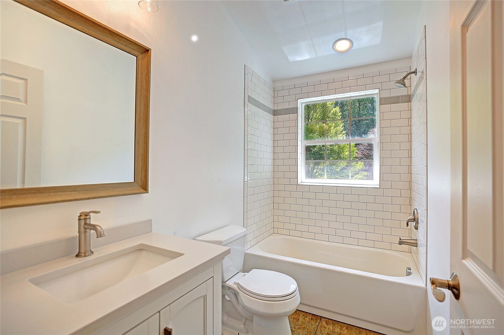12411 246th Street NE, Arlington, WA 98223
