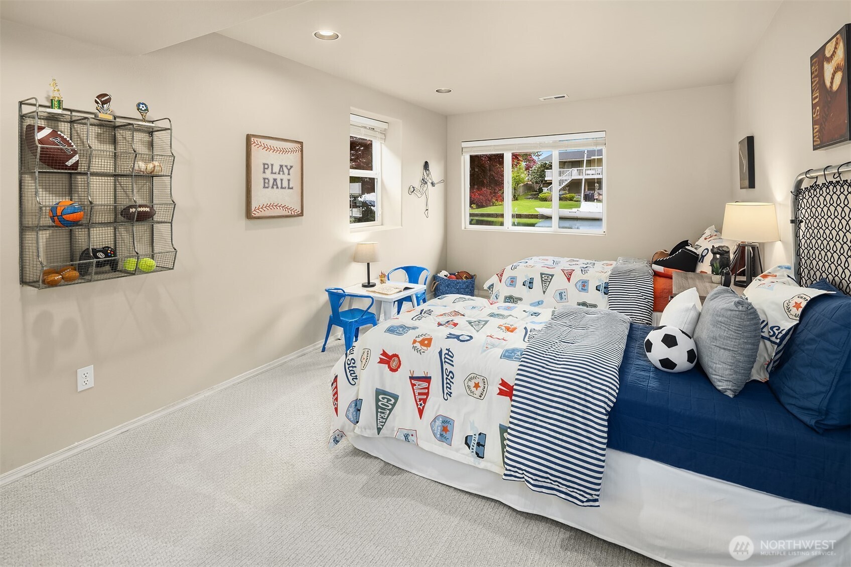 61 Cascade Key , Bellevue, WA 98006