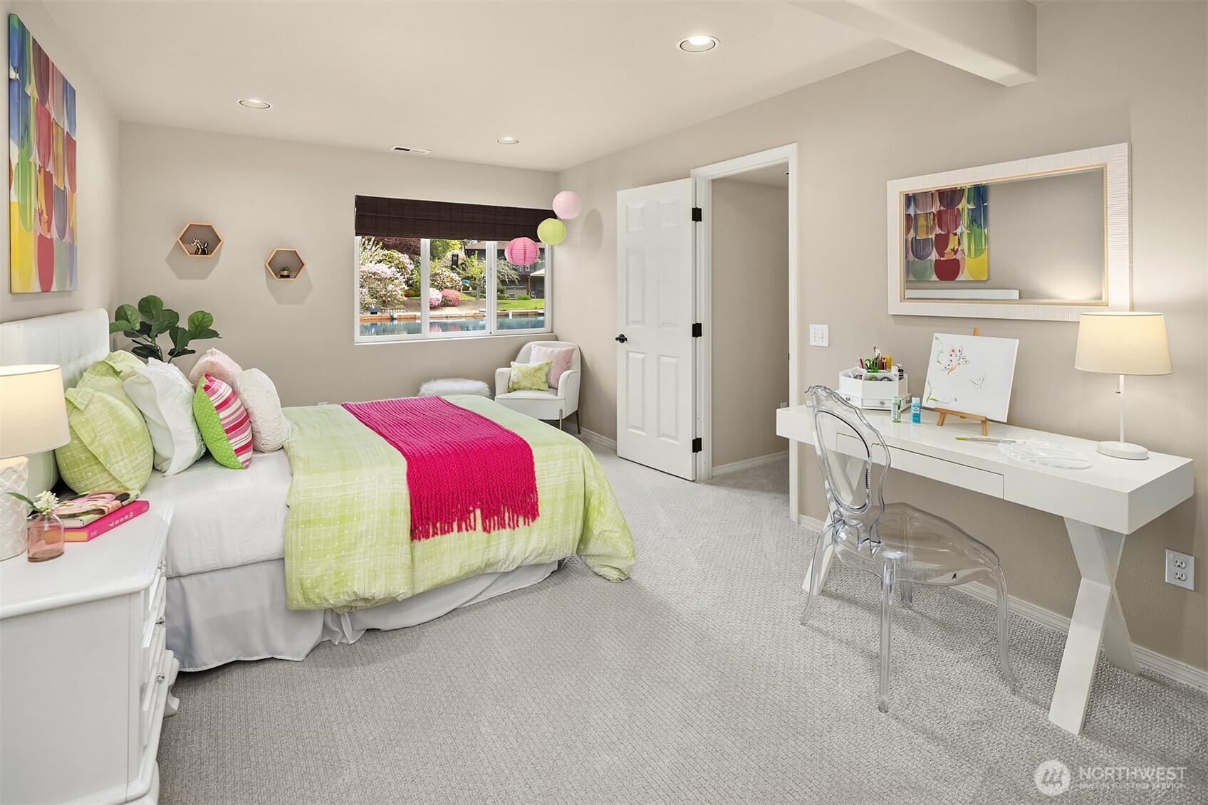 61 Cascade Key , Bellevue, WA 98006