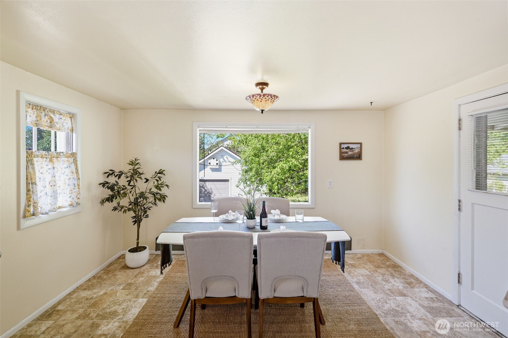 5222 S I Street , Tacoma, WA 98408