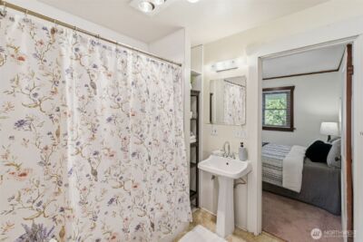 5222 S I Street , Tacoma, WA 98408 - Photo 17