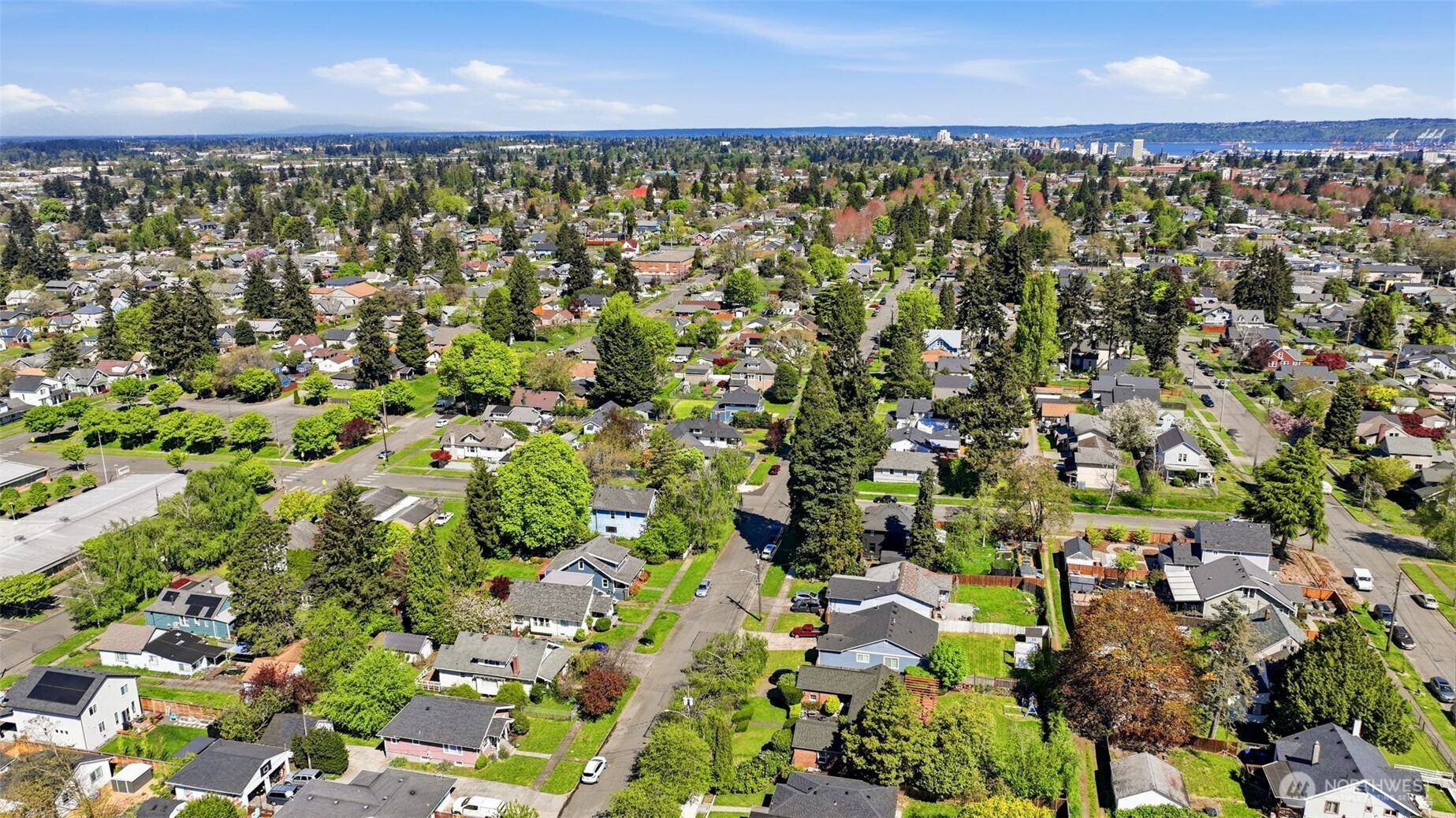 5222 S I Street , Tacoma, WA 98408