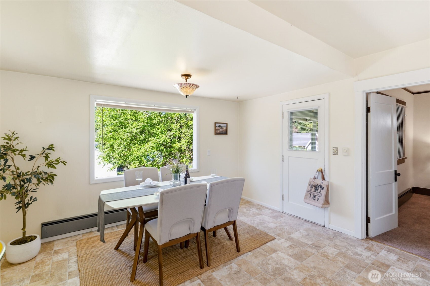 5222 S I Street , Tacoma, WA 98408