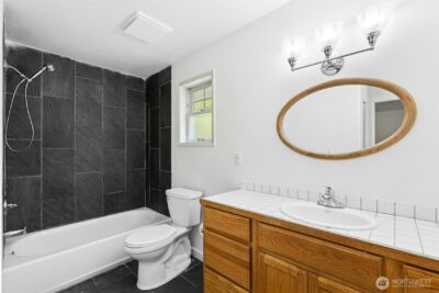 18901 61 Avenue NE, Kenmore, WA 98028 - Photo 22