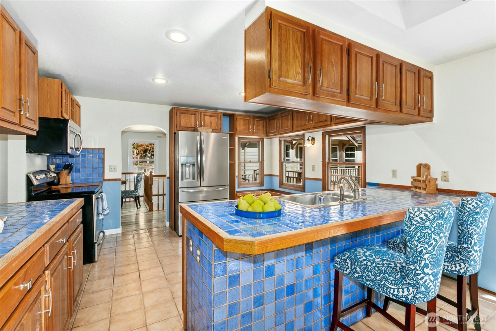 18901 61 Avenue NE, Kenmore, WA 98028