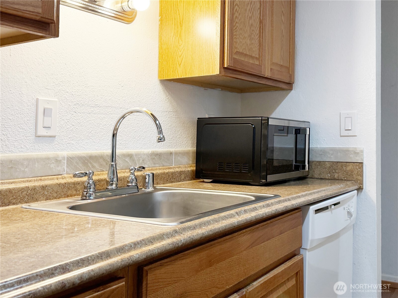 10459 Des Moines Memorial Drive S #N-202, Seattle, WA 98168