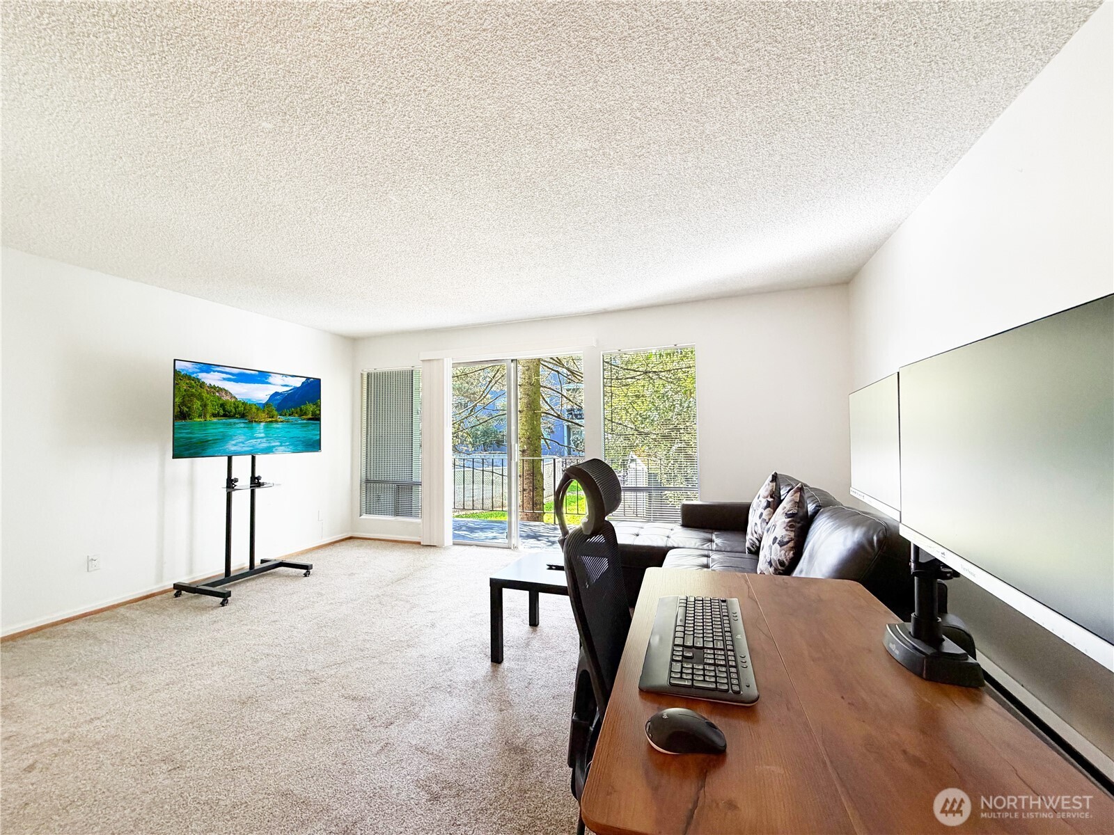 10459 Des Moines Memorial Drive S #N-202, Seattle, WA 98168