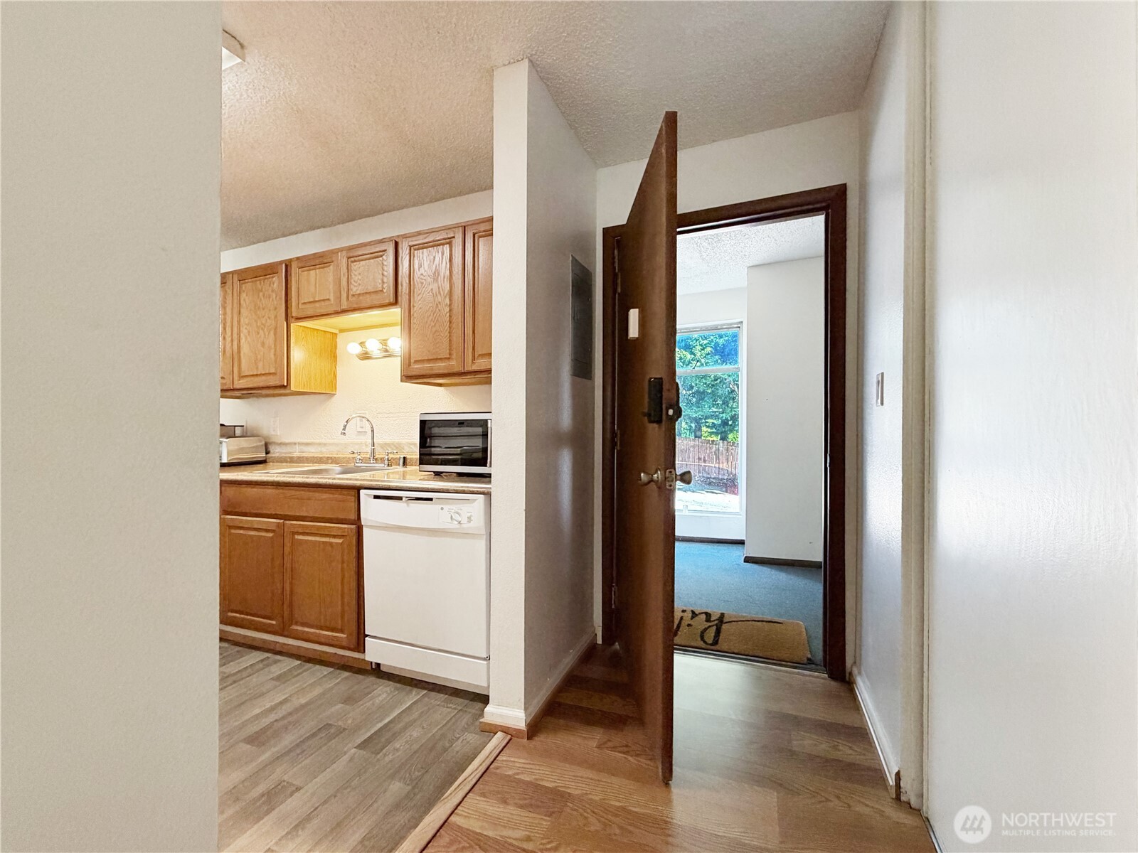 10459 Des Moines Memorial Drive S #N-202, Seattle, WA 98168