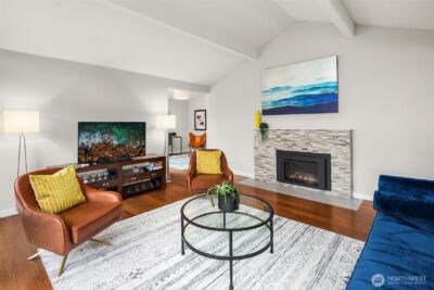 6700 81st Avenue SE, Mercer Island, WA 98040 - Photo 3