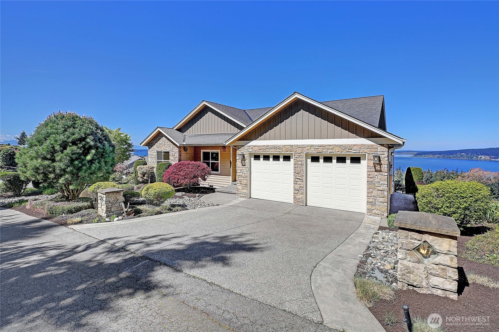 1081 Morgan Way , Camano Island, WA 98282