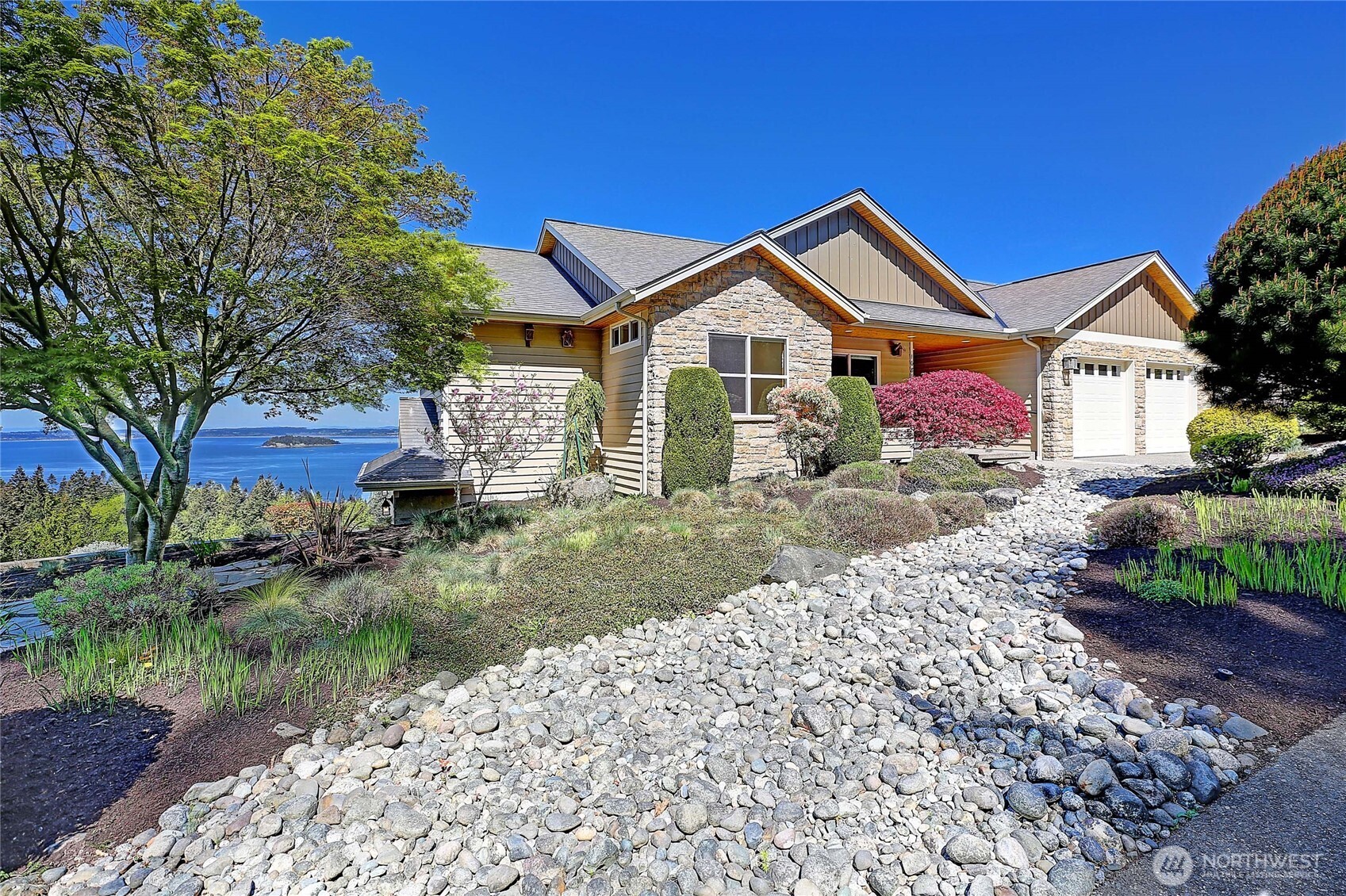 1081 Morgan Way , Camano Island, WA 98282