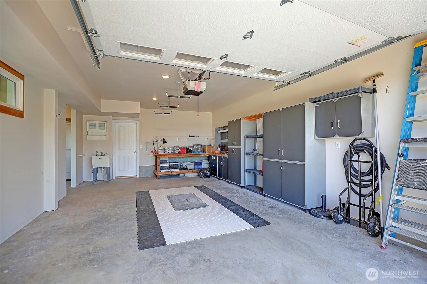 1081 Morgan Way , Camano Island, WA 98282