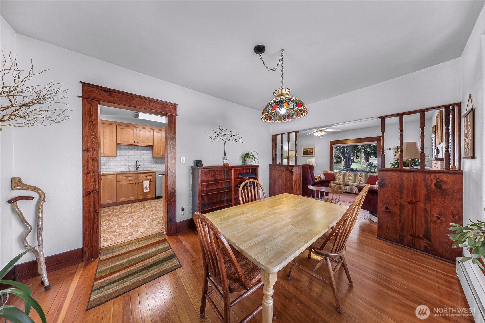 2715 Cedarwood Avenue , Bellingham, WA 98225