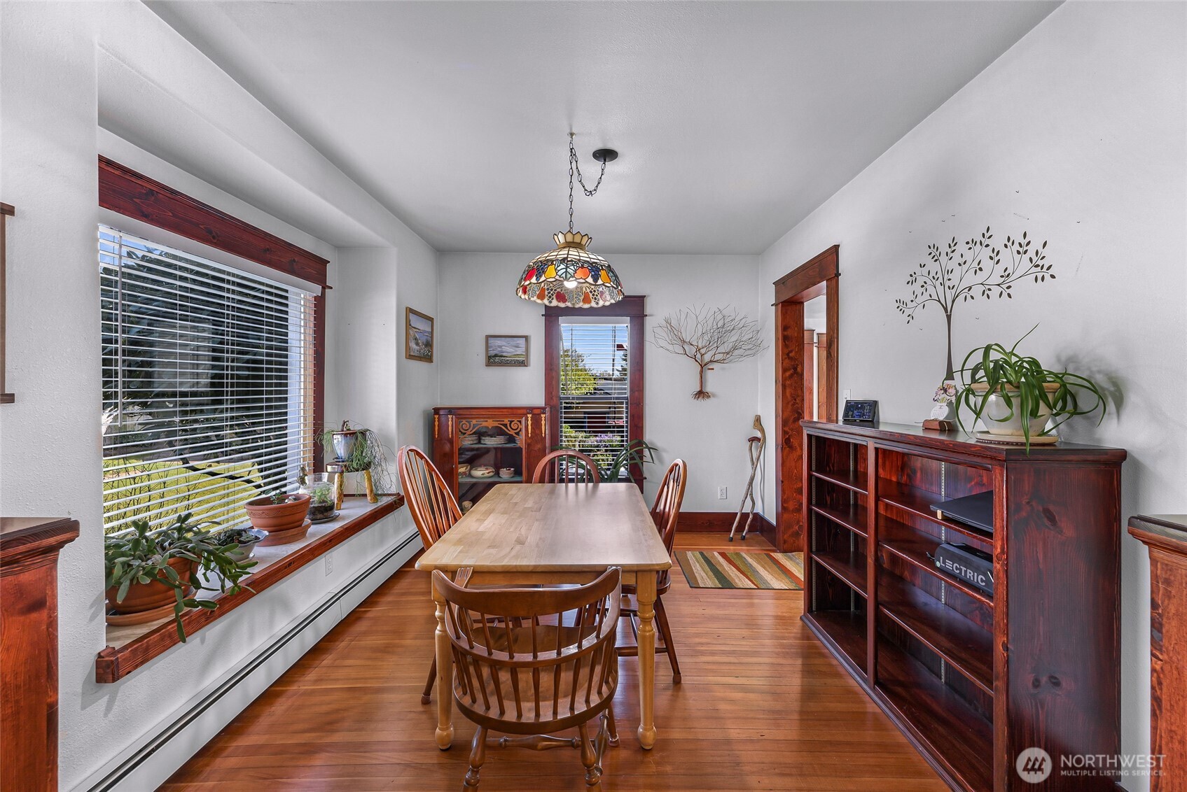 2715 Cedarwood Avenue , Bellingham, WA 98225