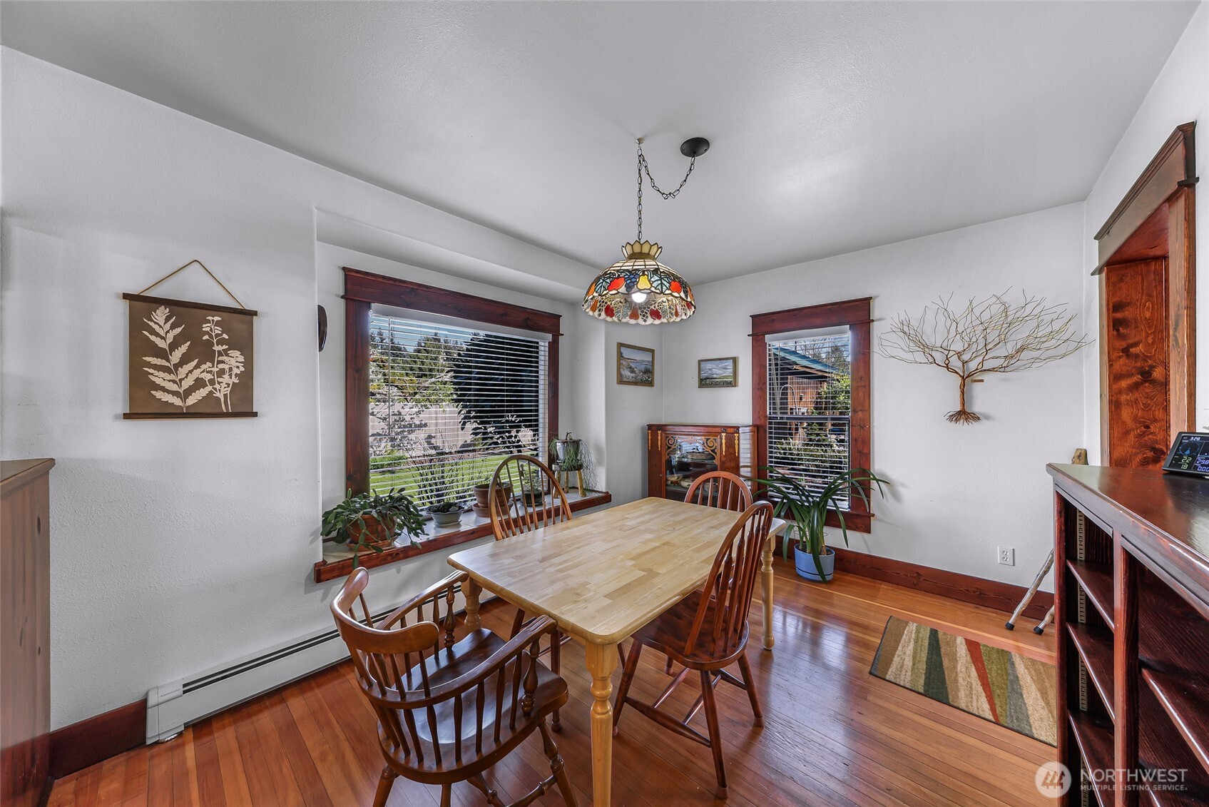 2715 Cedarwood Avenue , Bellingham, WA 98225