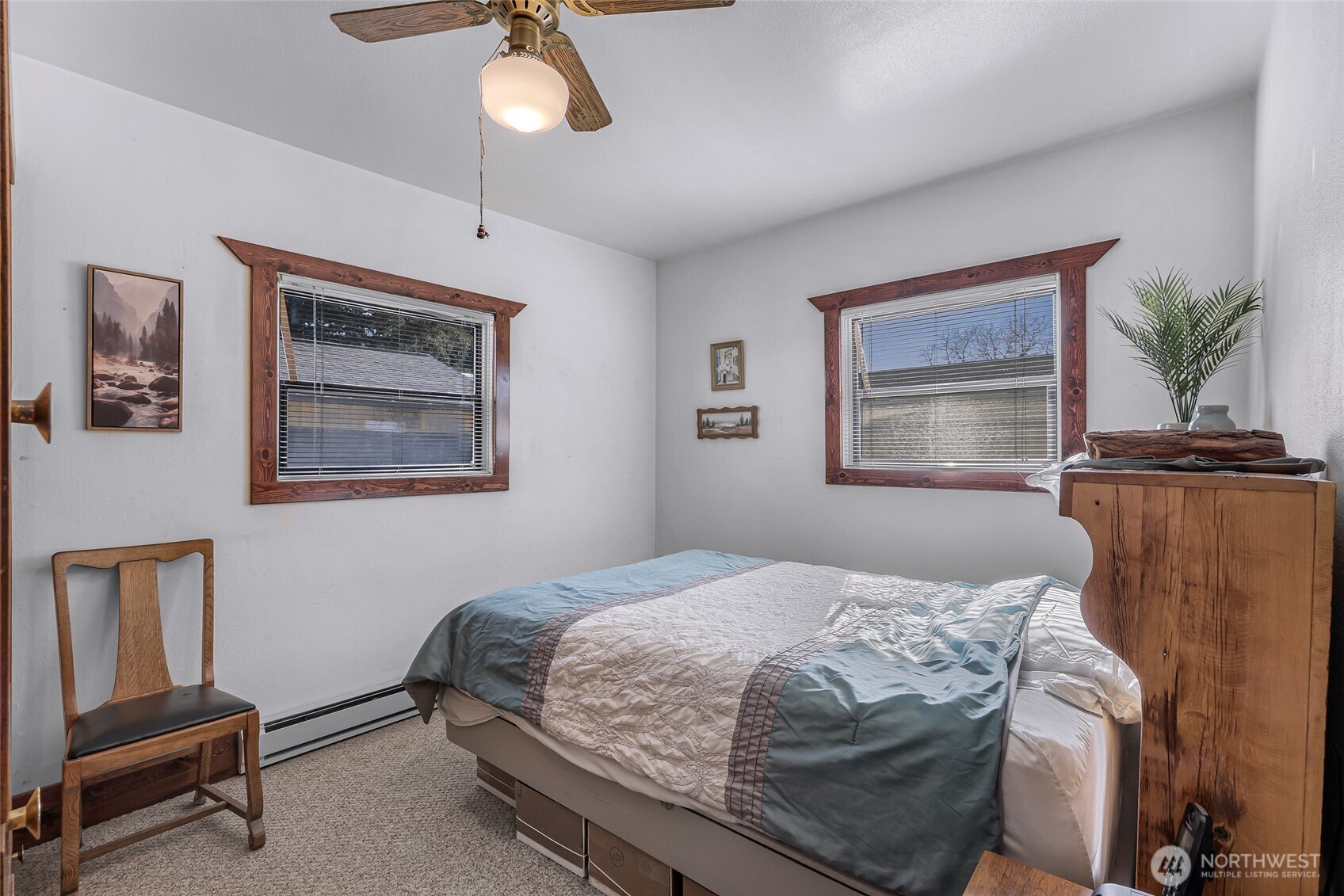 2715 Cedarwood Avenue , Bellingham, WA 98225