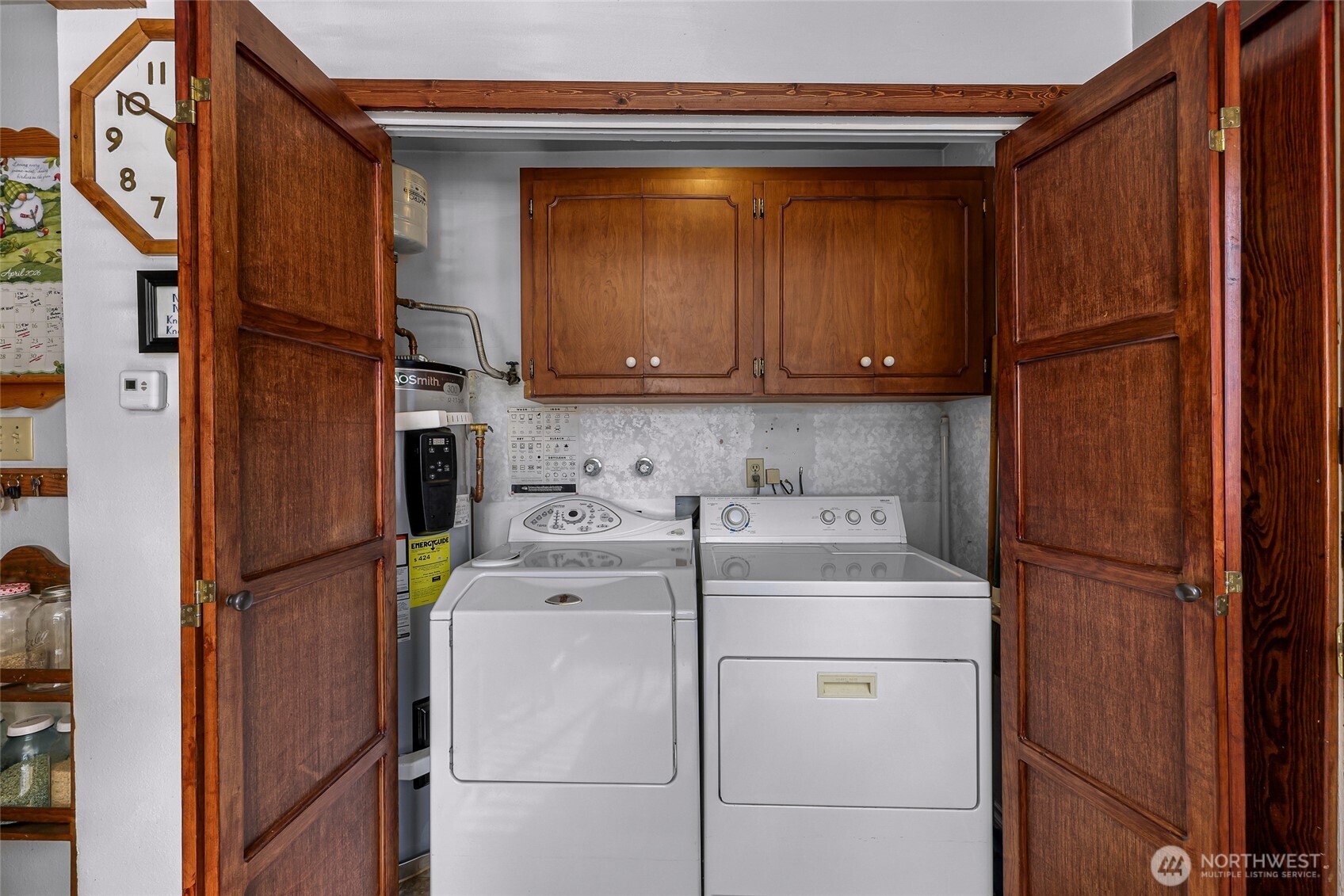 2715 Cedarwood Avenue , Bellingham, WA 98225