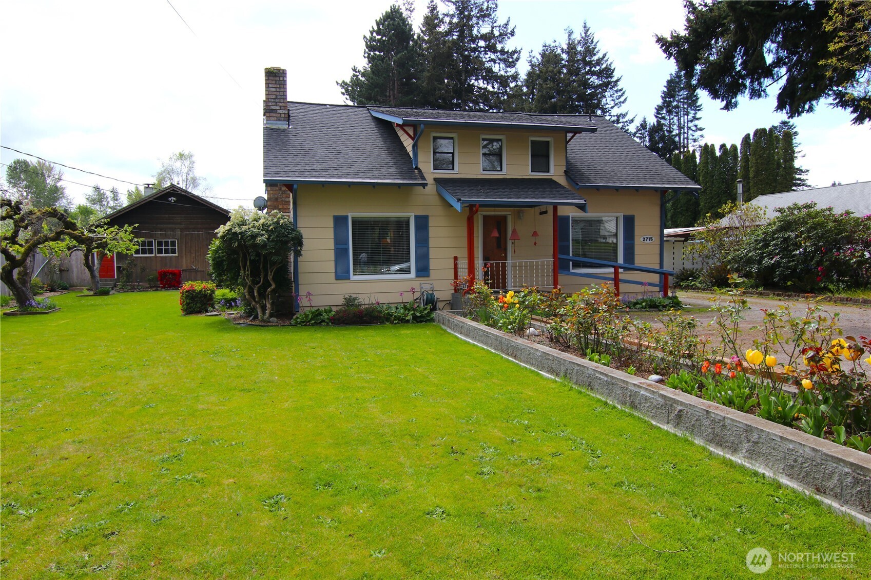 2715 Cedarwood Avenue , Bellingham, WA 98225