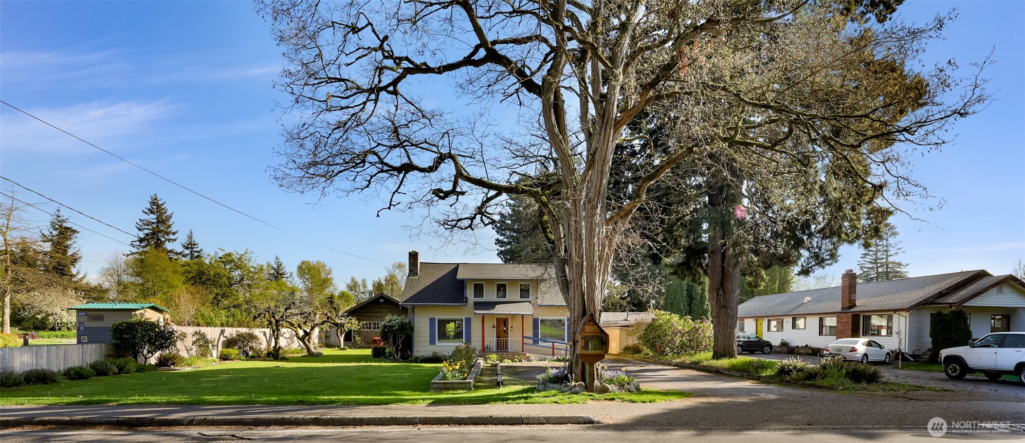 2715 Cedarwood Avenue , Bellingham, WA 98225