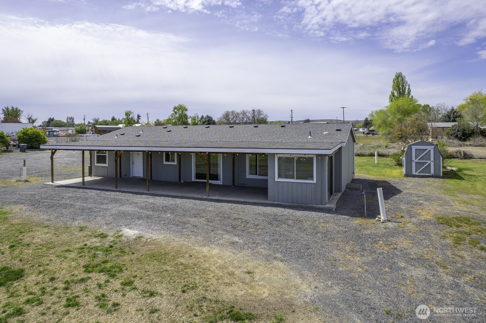 19373 Division Road NW, Soap Lake, WA 98851